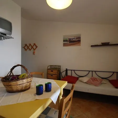 Is Cannisonis טורה דיי קורסרי