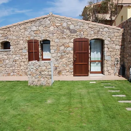 דירה Is Cannisonis *